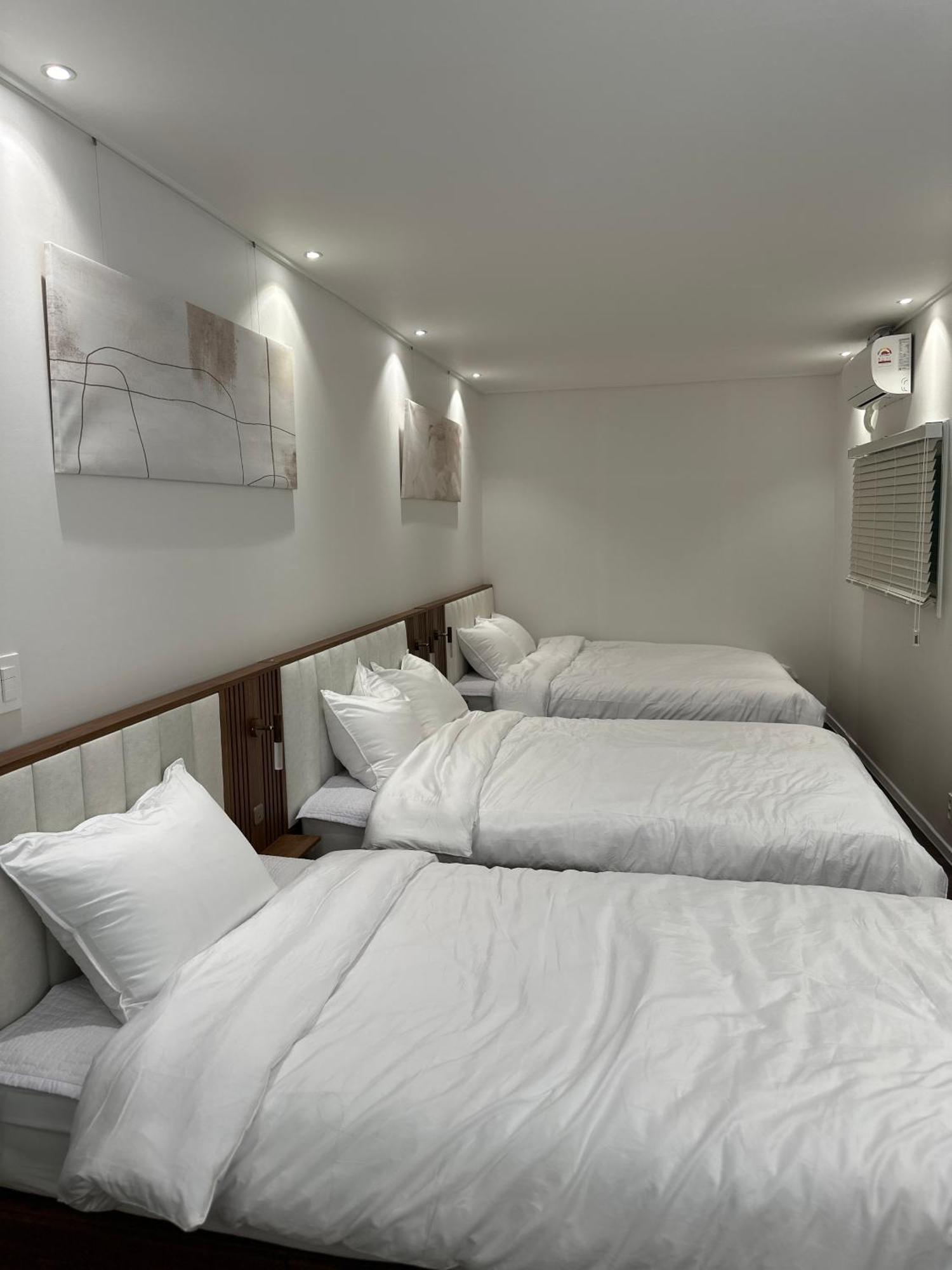 Moderno Guest house